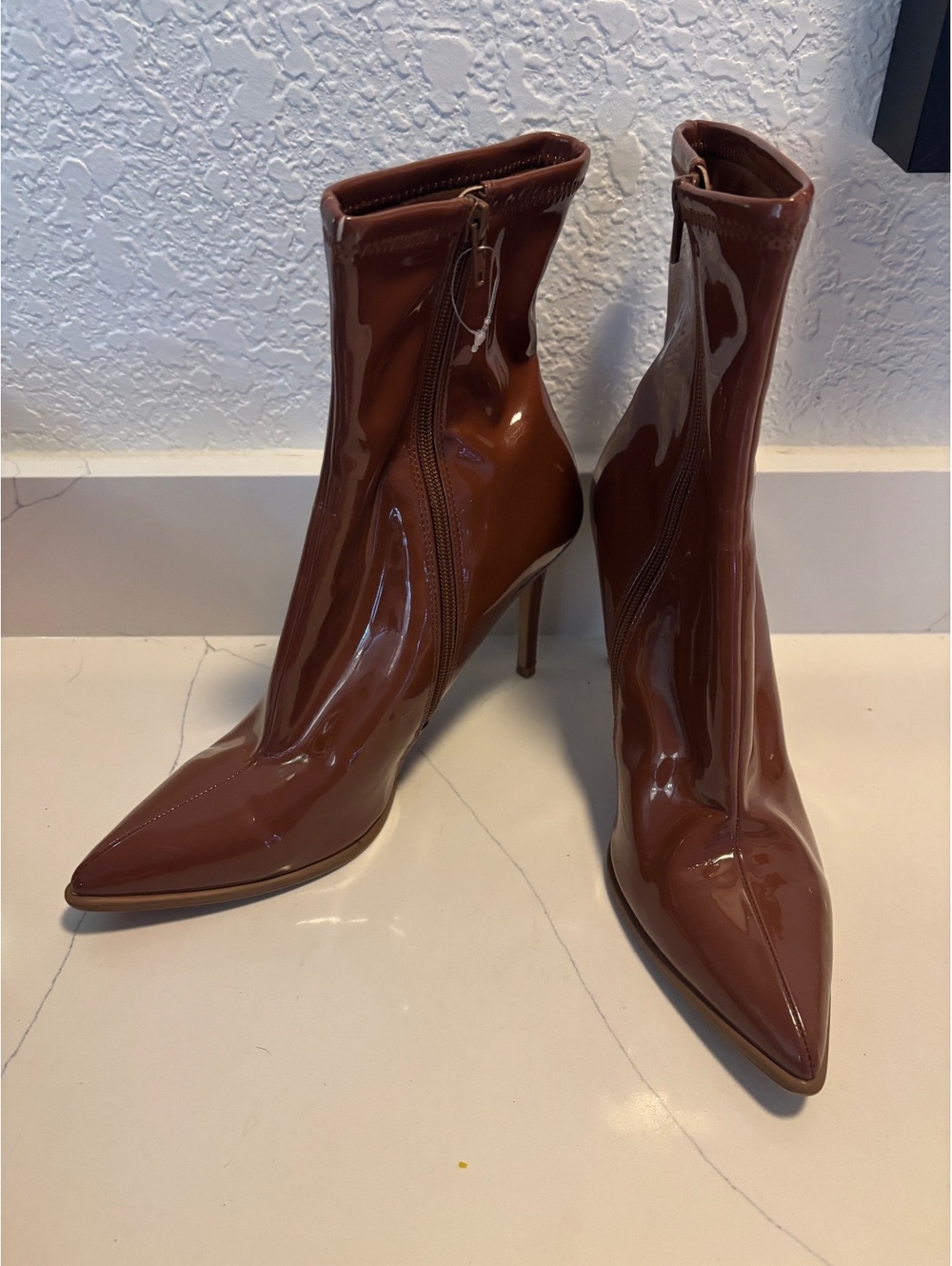 Steve Madden Brown Patent Pointed Toe Ankle Boots Size 11